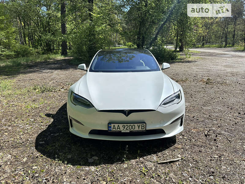 Ліфтбек Tesla Model S 2021 в Києві