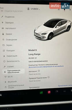 Лифтбек Tesla Model S 2021 в Киеве