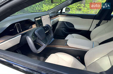 Лифтбек Tesla Model S 2021 в Киеве