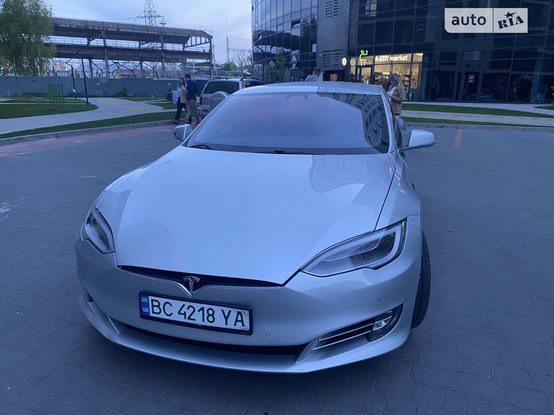 2016 Tesla Model S - мініатюра 25