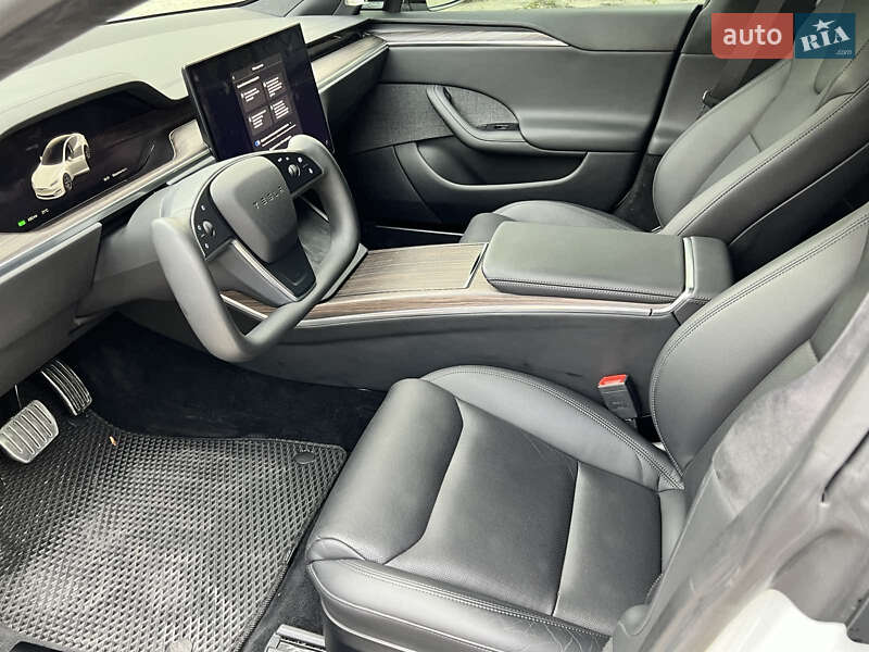 Ліфтбек Tesla Model S 2022 в Запоріжжі