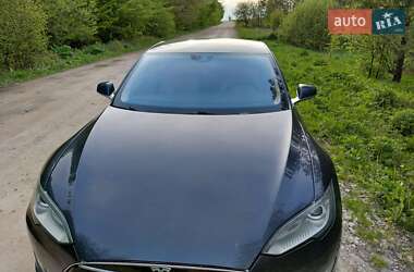 Лифтбек Tesla Model S 2014 в Тернополе