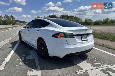 Лифтбек Tesla Model S 2017 в Житомире