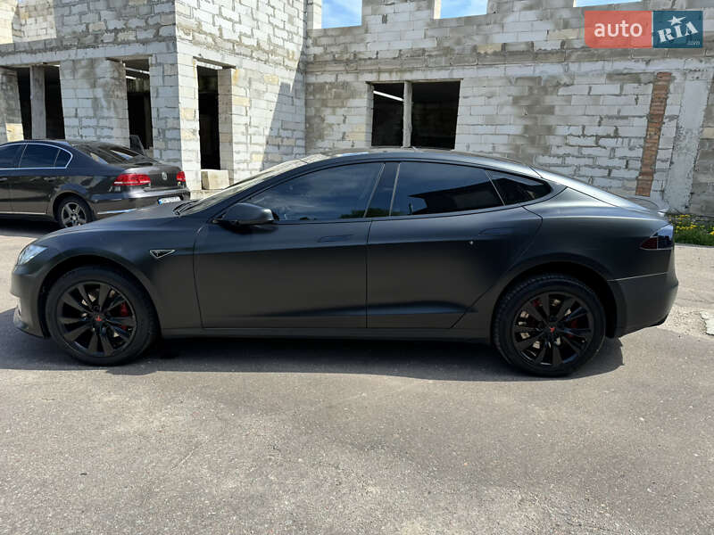 Ліфтбек Tesla Model S 2013 в Житомирі