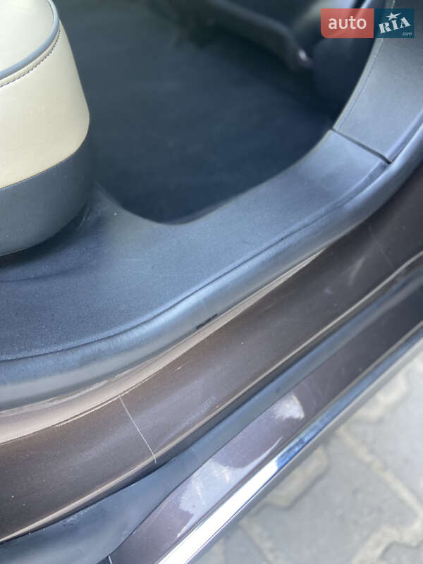 Лифтбек Tesla Model S 2012 в Хмельницком фото 73 Лифтбек Tesla Model S 2012 в Хмельницком