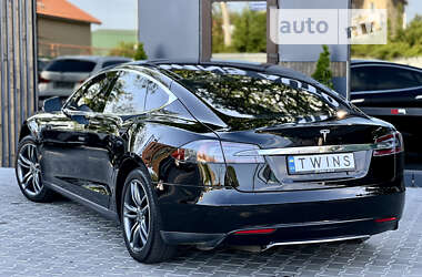 Лифтбек Tesla Model S 2013 в Одессе