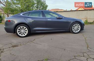 Лифтбек Tesla Model S 2016 в Одессе