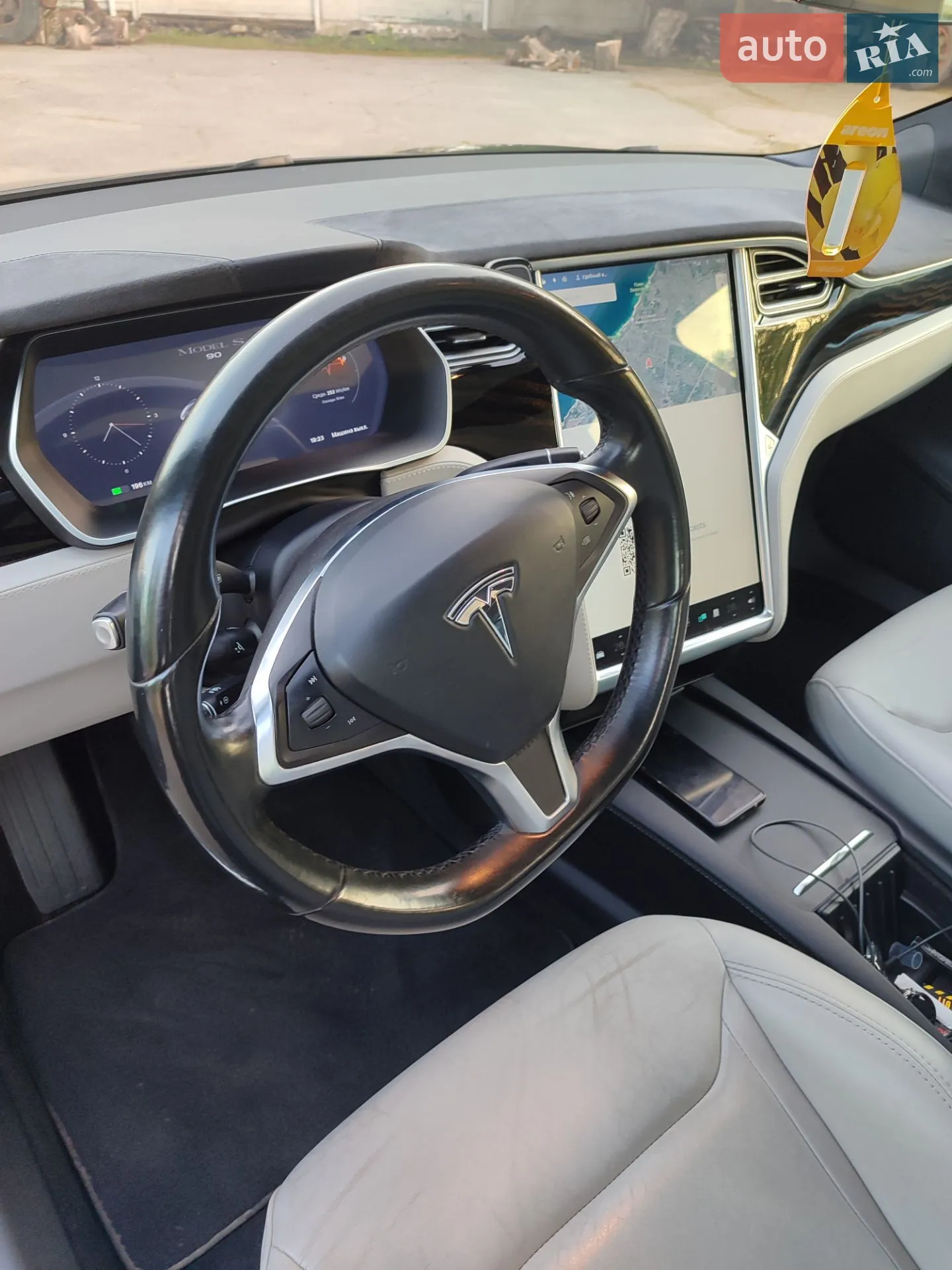 2016 Tesla Model S - мініатюра 30