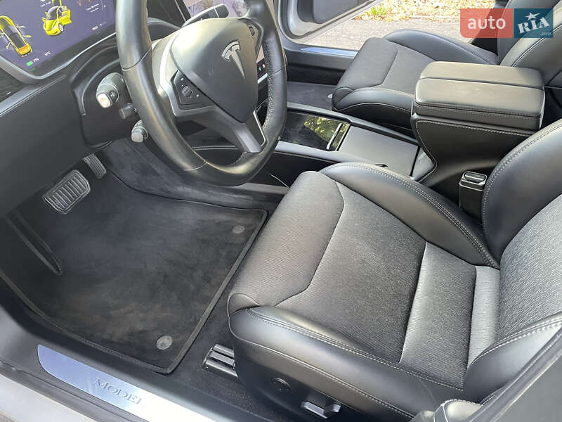 Ліфтбек Tesla Model S 2018 в Василькові