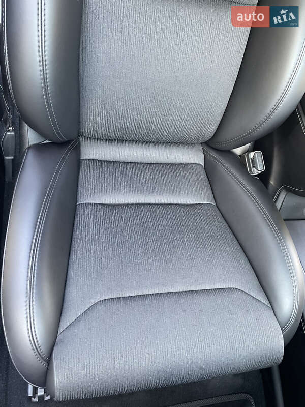 Ліфтбек Tesla Model S 2018 в Василькові