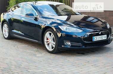 Ліфтбек Tesla Model S 2014 в Чернівцях