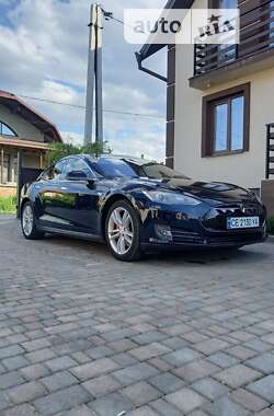 Лифтбек Tesla Model S 2014 в Черновцах