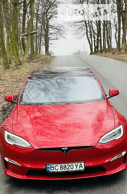 Лифтбек Tesla Model S 2021 в Львове