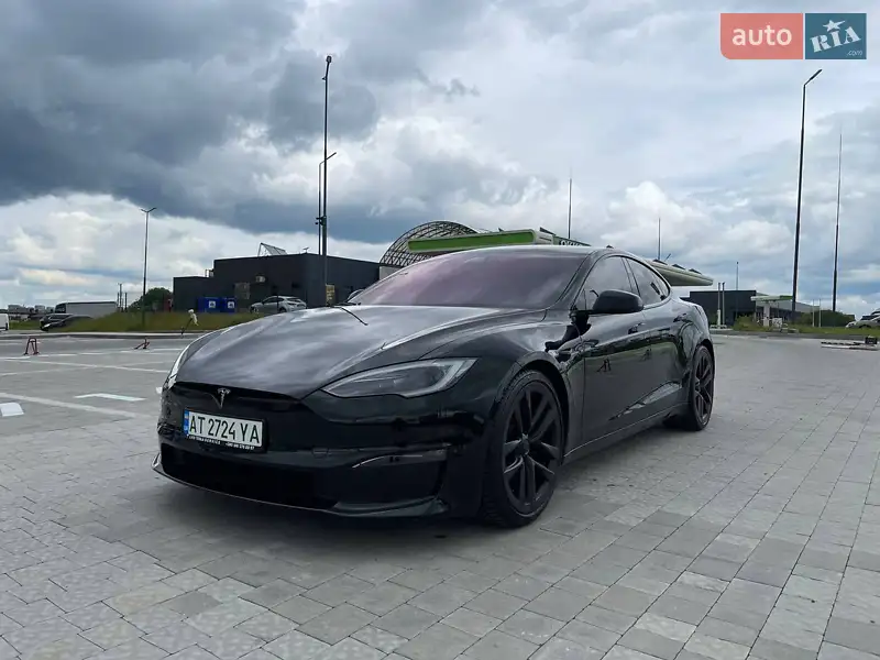 Tesla Model S