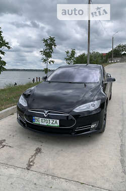 Ліфтбек Tesla Model S 2013 в Миколаєві