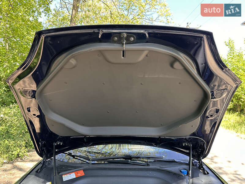 Лифтбек Tesla Model S 2015 в Ивано-Франковске