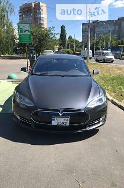 Ліфтбек Tesla Model S 2015 в Білій Церкві