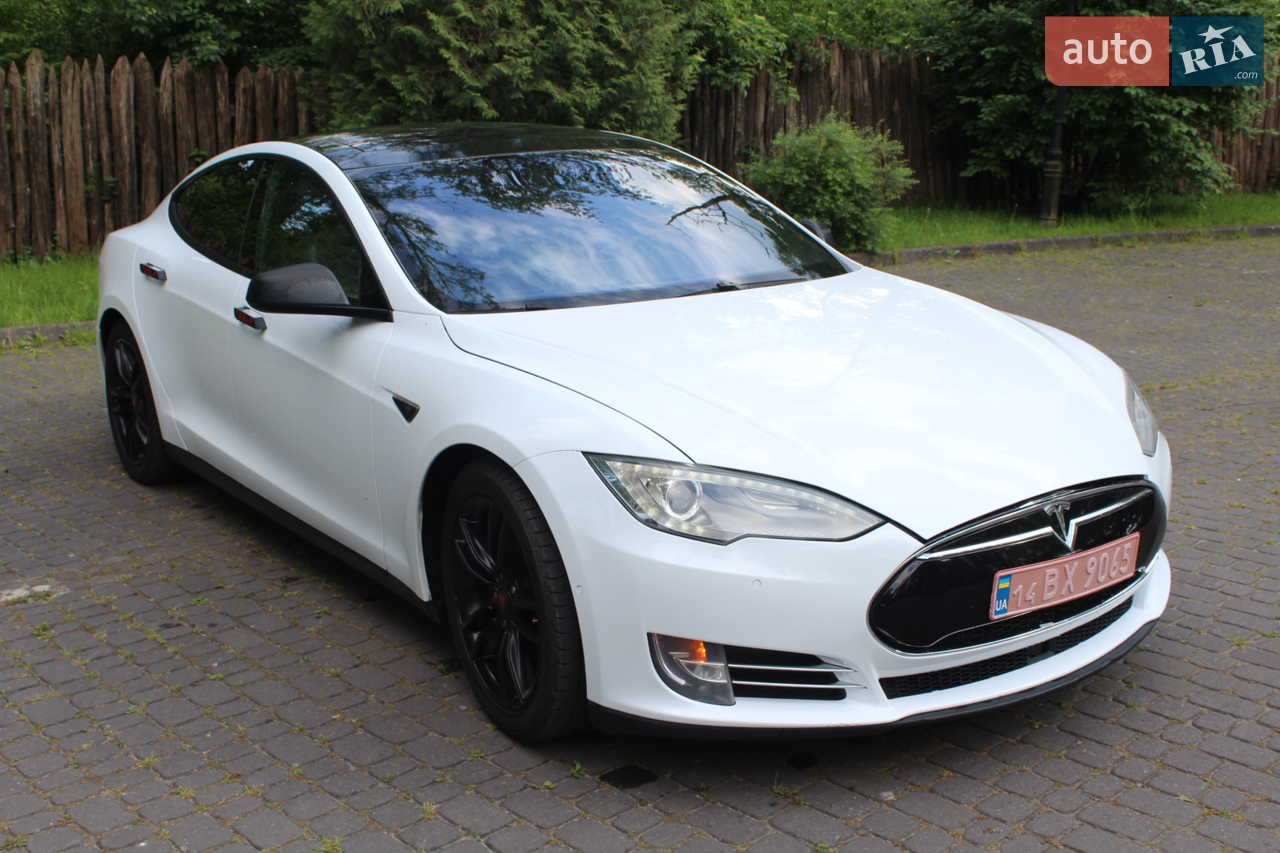 2015 Tesla Model S - мініатюра 17