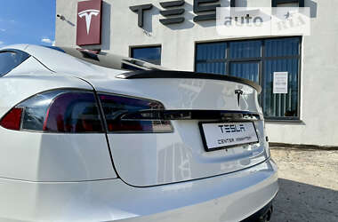 Ліфтбек Tesla Model S 2021 в Вінниці