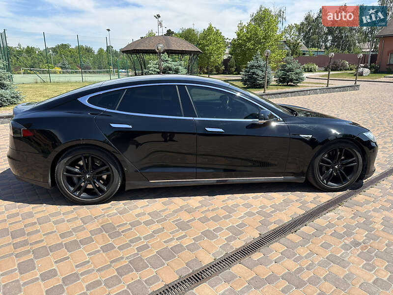 Лифтбек Tesla Model S 2014 в Белой Церкви фото 6 Лифтбек Tesla Model S 2014 в Белой Церкви