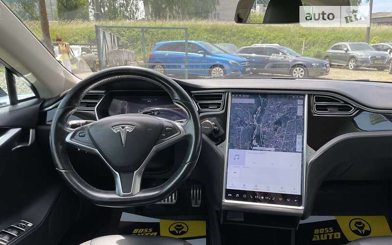 Лифтбек Tesla Model S 2014 в Стрые