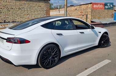 Лифтбек Tesla Model S 2021 в 