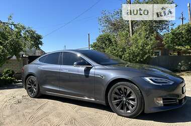 Ліфтбек Tesla Model S 2020 в Полтаві