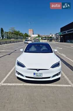 Лифтбек Tesla Model S 2019 в Первомайске фото Лифтбек Tesla Model S 2019 в Первомайске