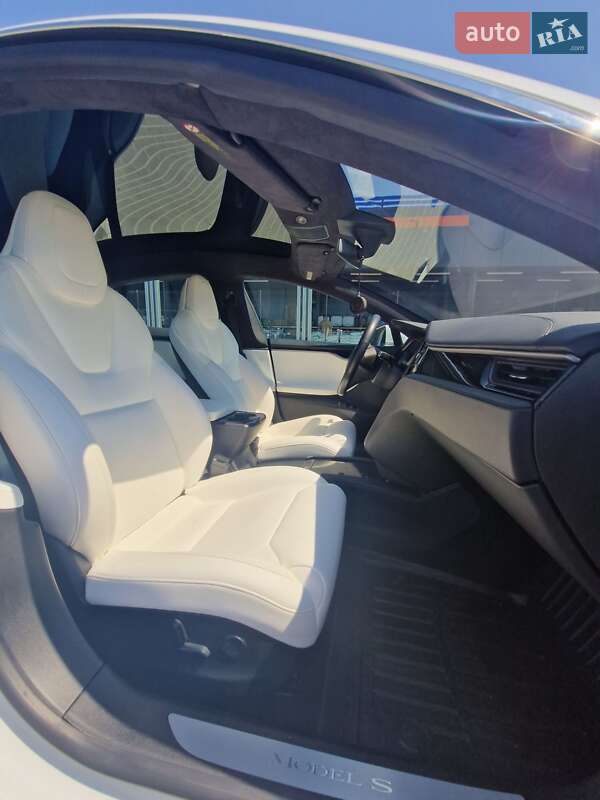 Лифтбек Tesla Model S 2019 в Первомайске фото 12 Лифтбек Tesla Model S 2019 в Первомайске
