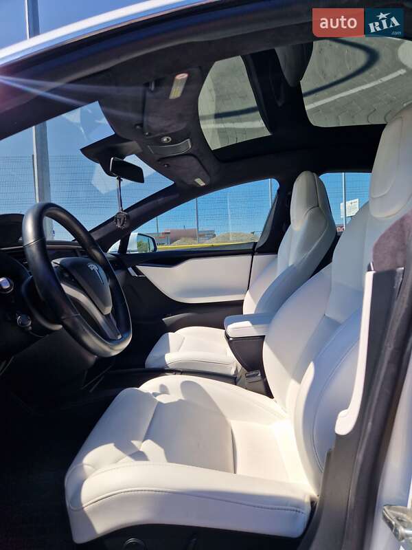 Лифтбек Tesla Model S 2019 в Первомайске фото 13 Лифтбек Tesla Model S 2019 в Первомайске