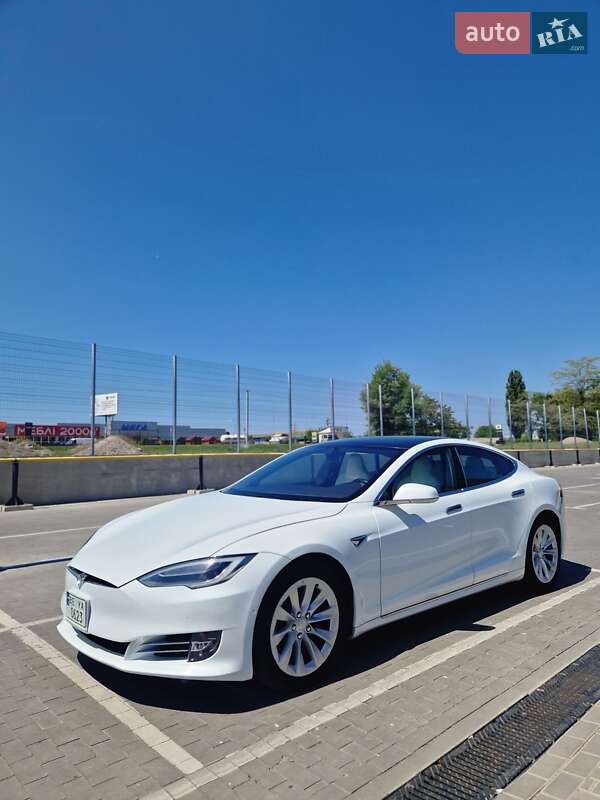 Ліфтбек Tesla Model S 2019 в Первомайську фото 8 Ліфтбек Tesla Model S 2019 в Первомайську