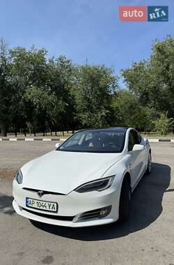 TESLA MODEL S 2017