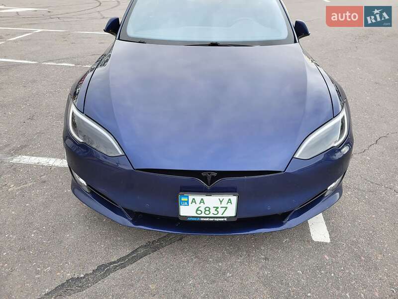 Ліфтбек Tesla Model S 2016 в Києві фото 3 Ліфтбек Tesla Model S 2016 в Києві