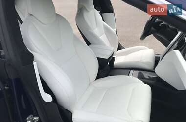 Ліфтбек Tesla Model S 2017 в Києві