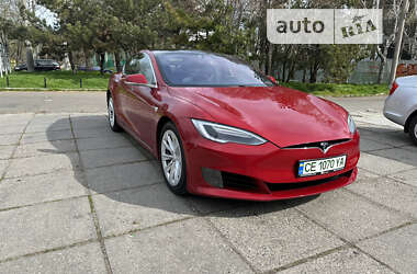 Ліфтбек Tesla Model S 2017 в Одесі