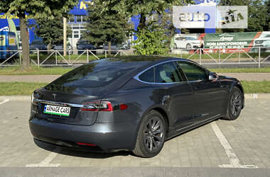 Ліфтбек Tesla Model S 2017 в Хмельницькому