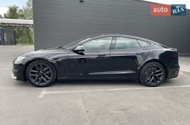Лифтбек Tesla Model S 2022 в Днепре