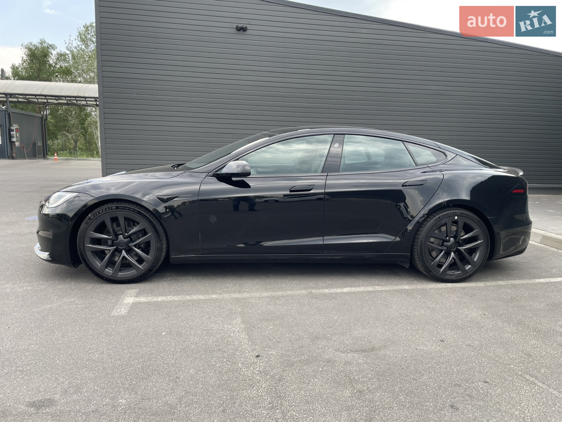 2022 Tesla Model S - мініатюра 2
