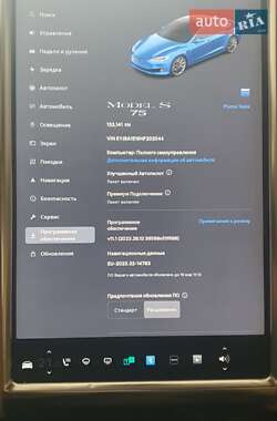 Лифтбек Tesla Model S 2017 в Киеве