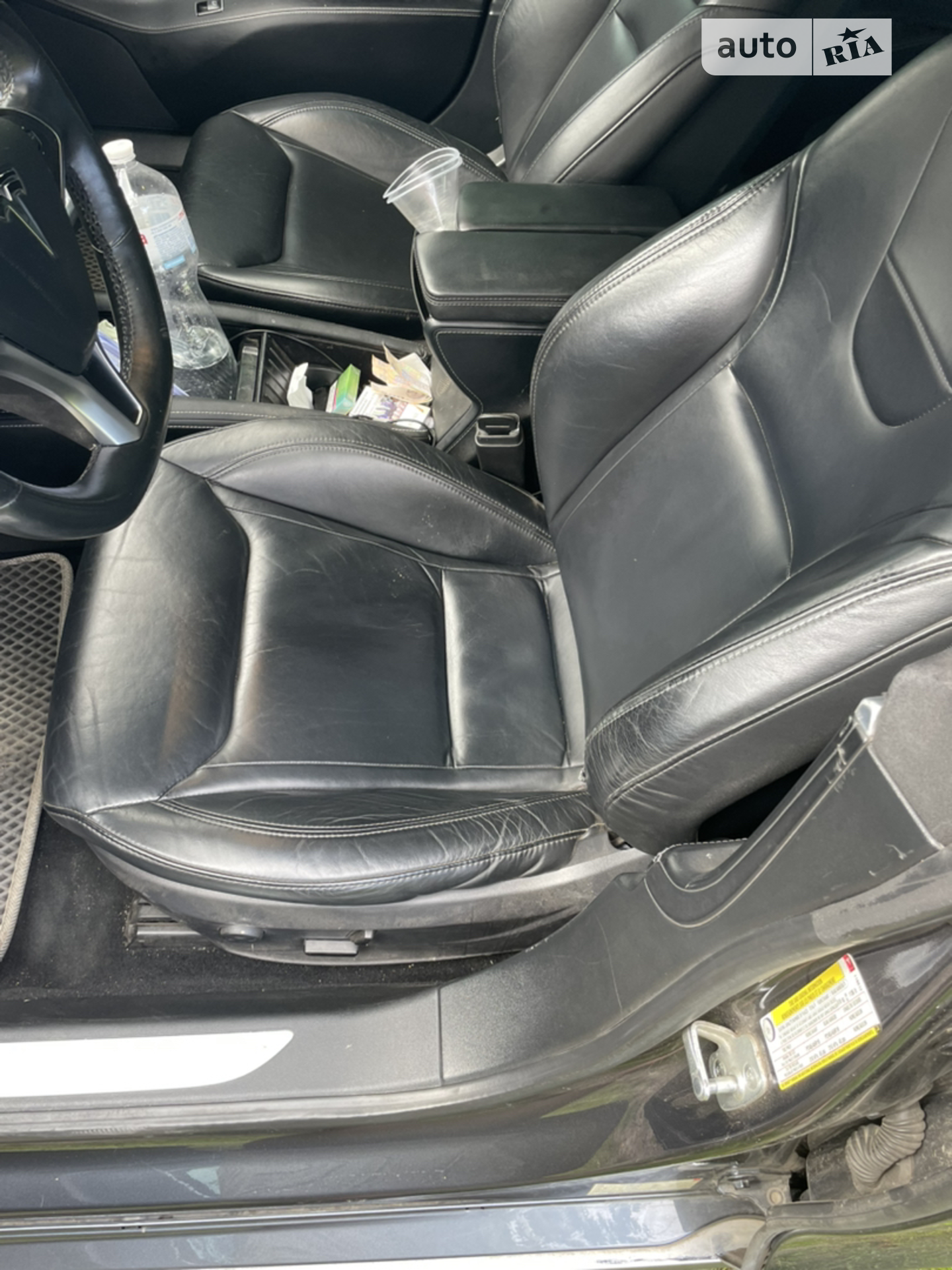 2015 Tesla Model S - мініатюра 9