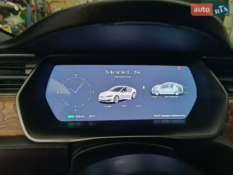 Лифтбек Tesla Model S 2019 в 