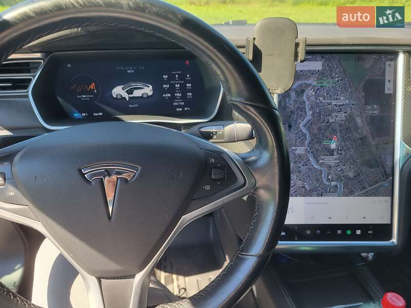 Лифтбек Tesla Model S 2014 в Киеве