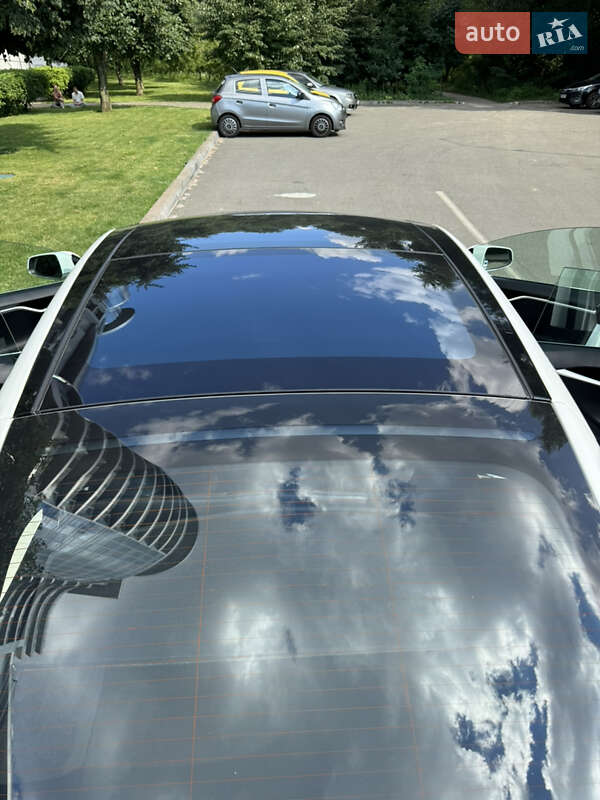 Хетчбек Tesla Model S 2013 в Києві