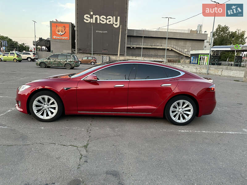 Ліфтбек Tesla Model S 2019 в Миколаєві фото 11 Ліфтбек Tesla Model S 2019 в Миколаєві