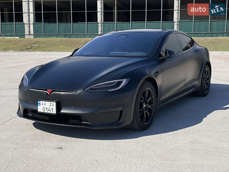 Ліфтбек Tesla Model S 2021 в Києві