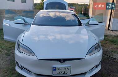 Лифтбек Tesla Model S 2018 в 
