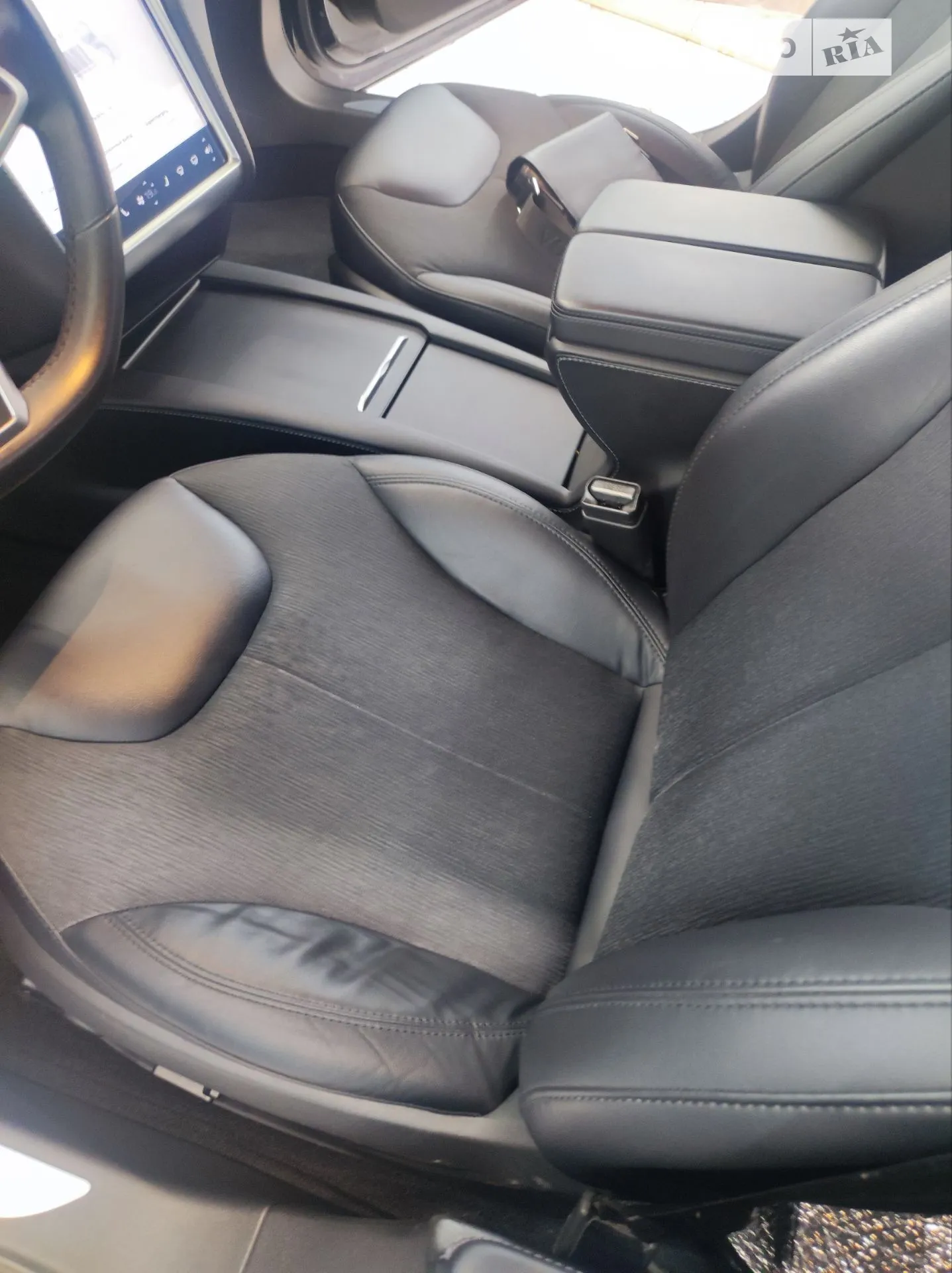 2016 Tesla Model S - мініатюра 8