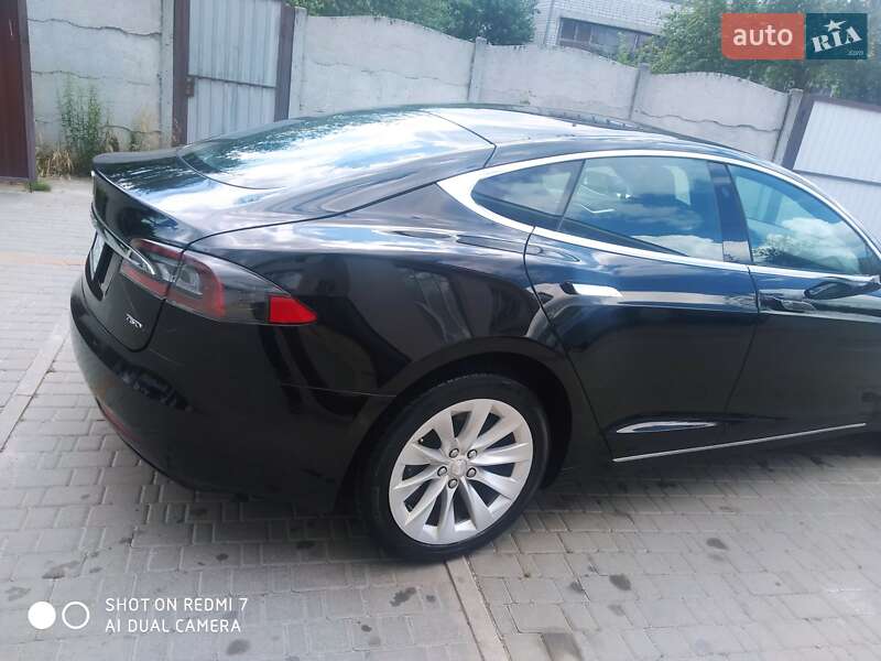 Ліфтбек Tesla Model S 2018 в Києві фото 5 Ліфтбек Tesla Model S 2018 в Києві