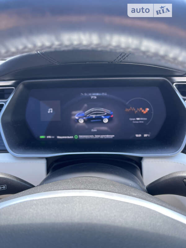 Ліфтбек Tesla Model S 2017 в Хмельницькому