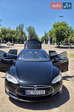 Ліфтбек Tesla Model S 2014 в Миколаєві